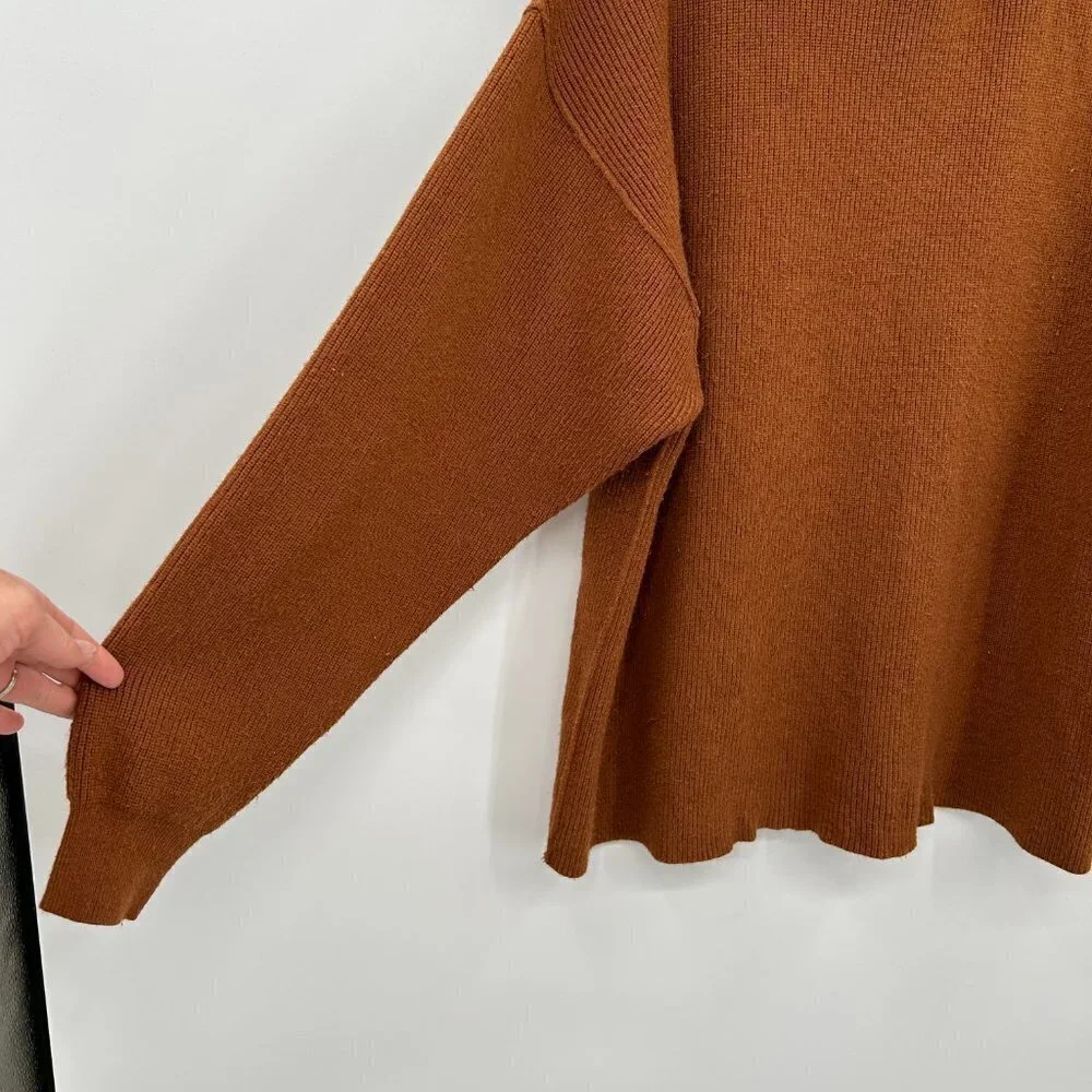 FREE PEOPLE Brown Ribbed Oversized Turtleneck Pullover Sweater Size Medium